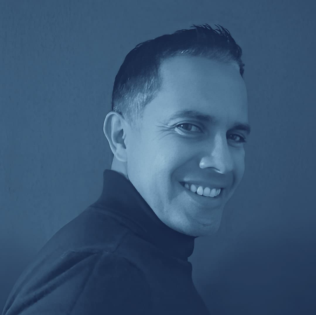 Rolando de la Cruz's avatar