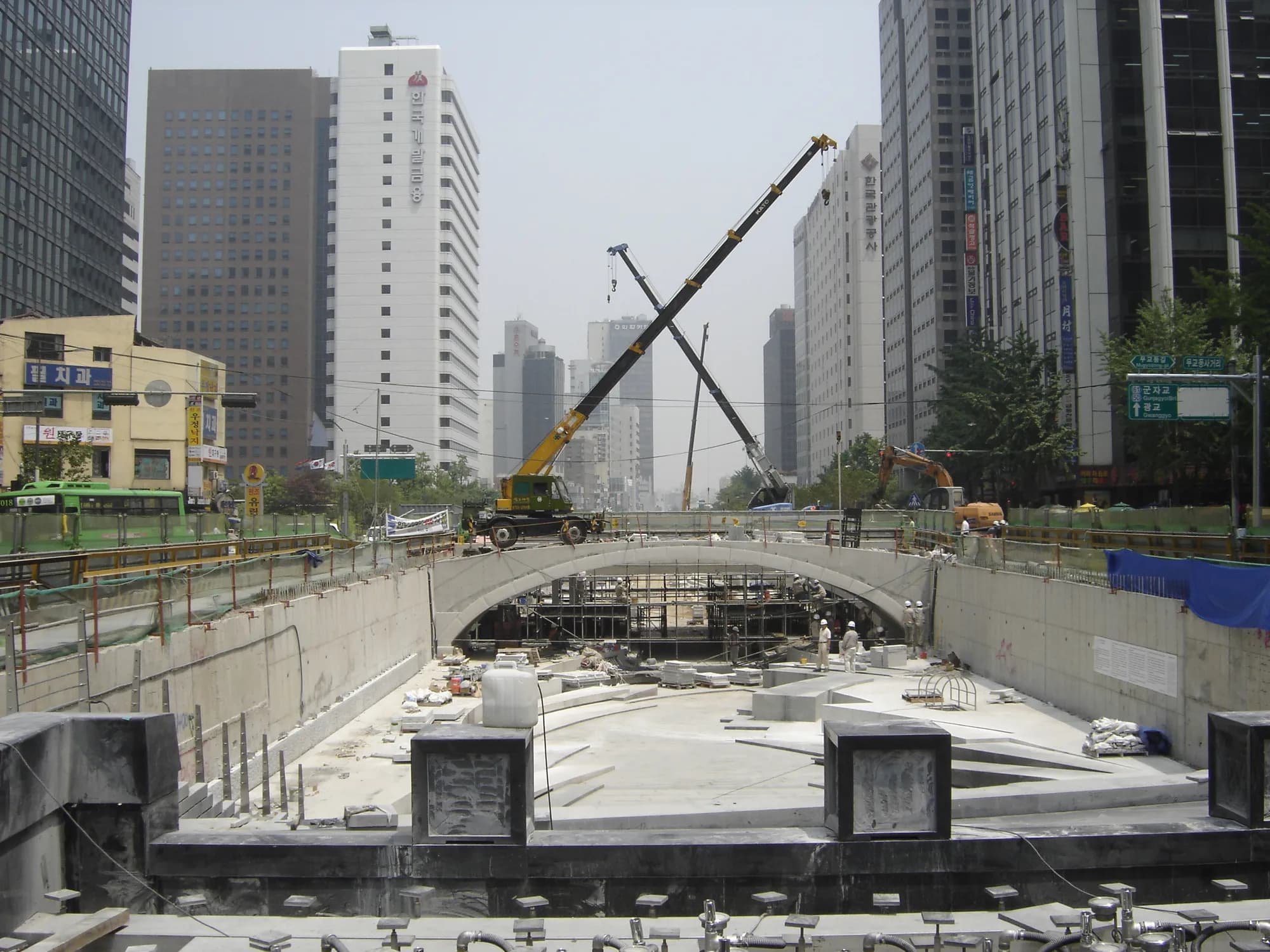 Advanced Parametric Renovation Strategies in Seoul — image 1