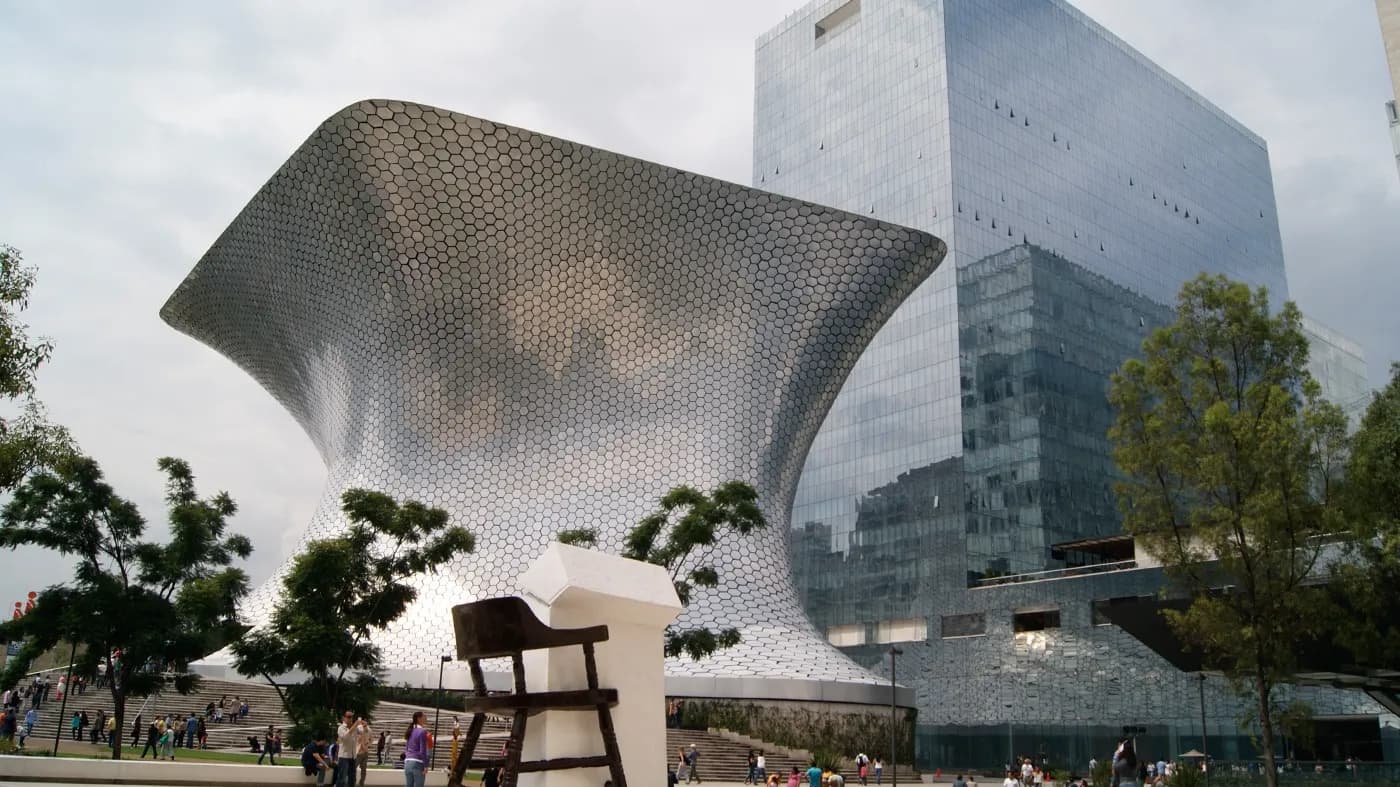 Parametric Design in Museums: Enhancing Visitor Experience and Spatial Interaction — image 2