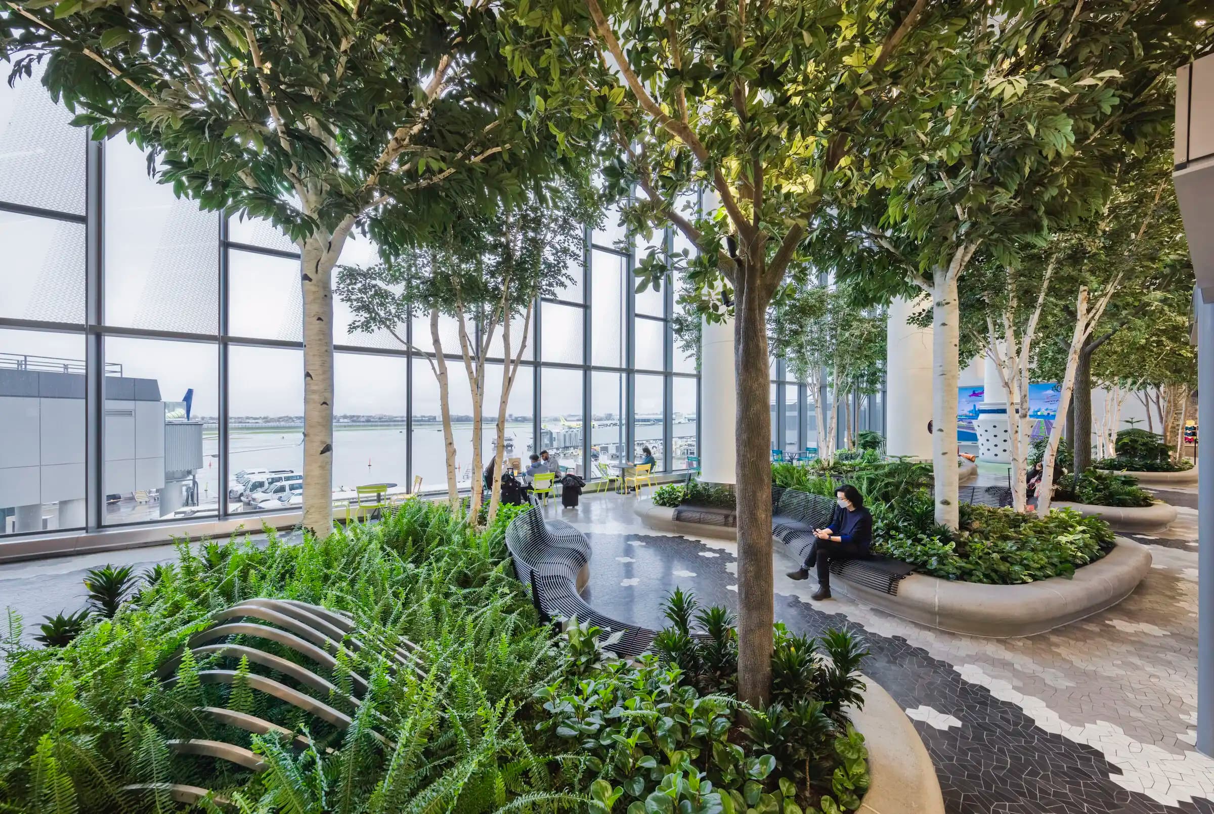 Modernizing LaGuardia Terminal B: A Case Study in Efficiency, Creativity, and New York Spirit — image 5