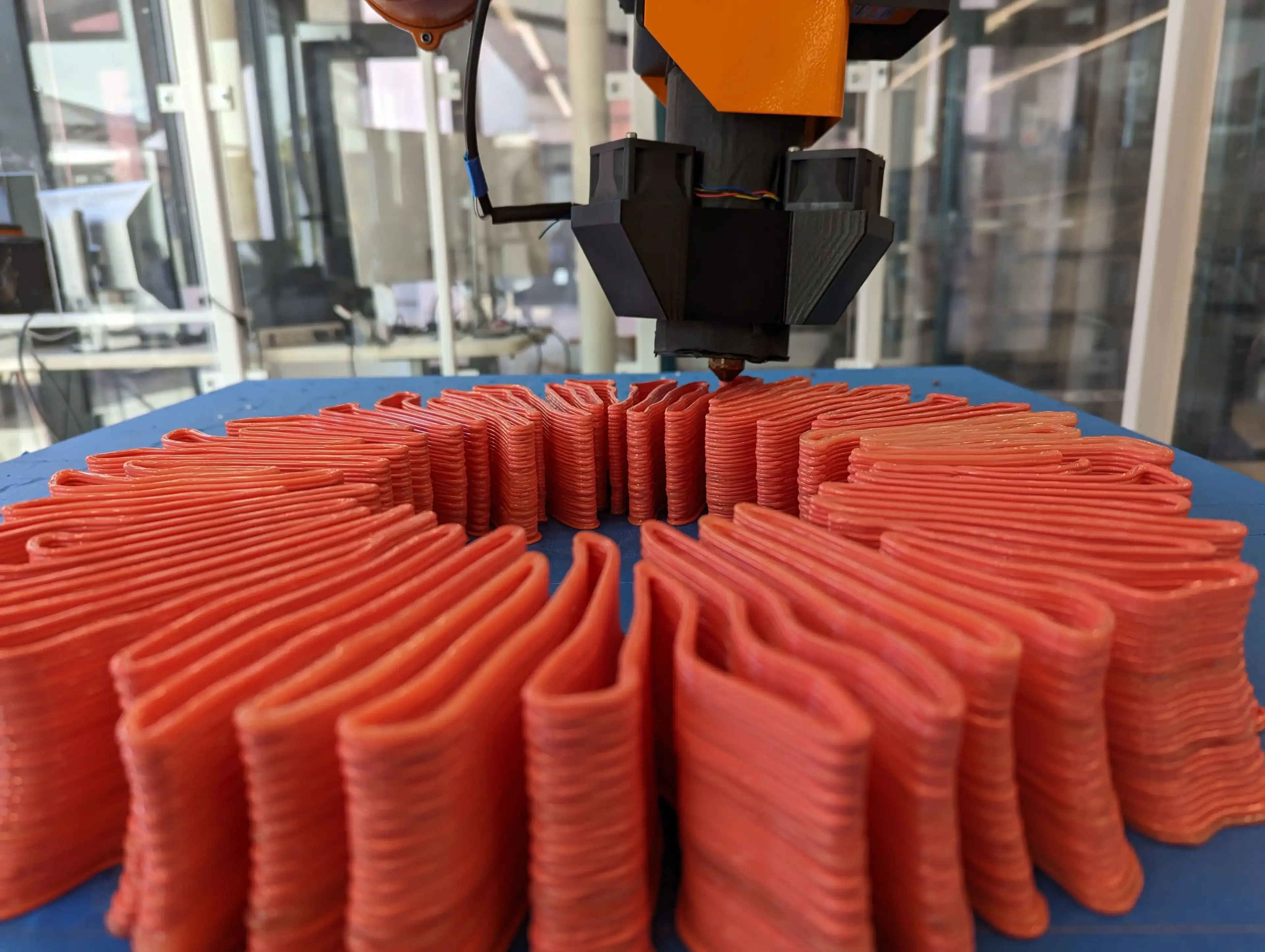 Parametric Workflows with Blender: Animating Robots for Digital Fabrication
