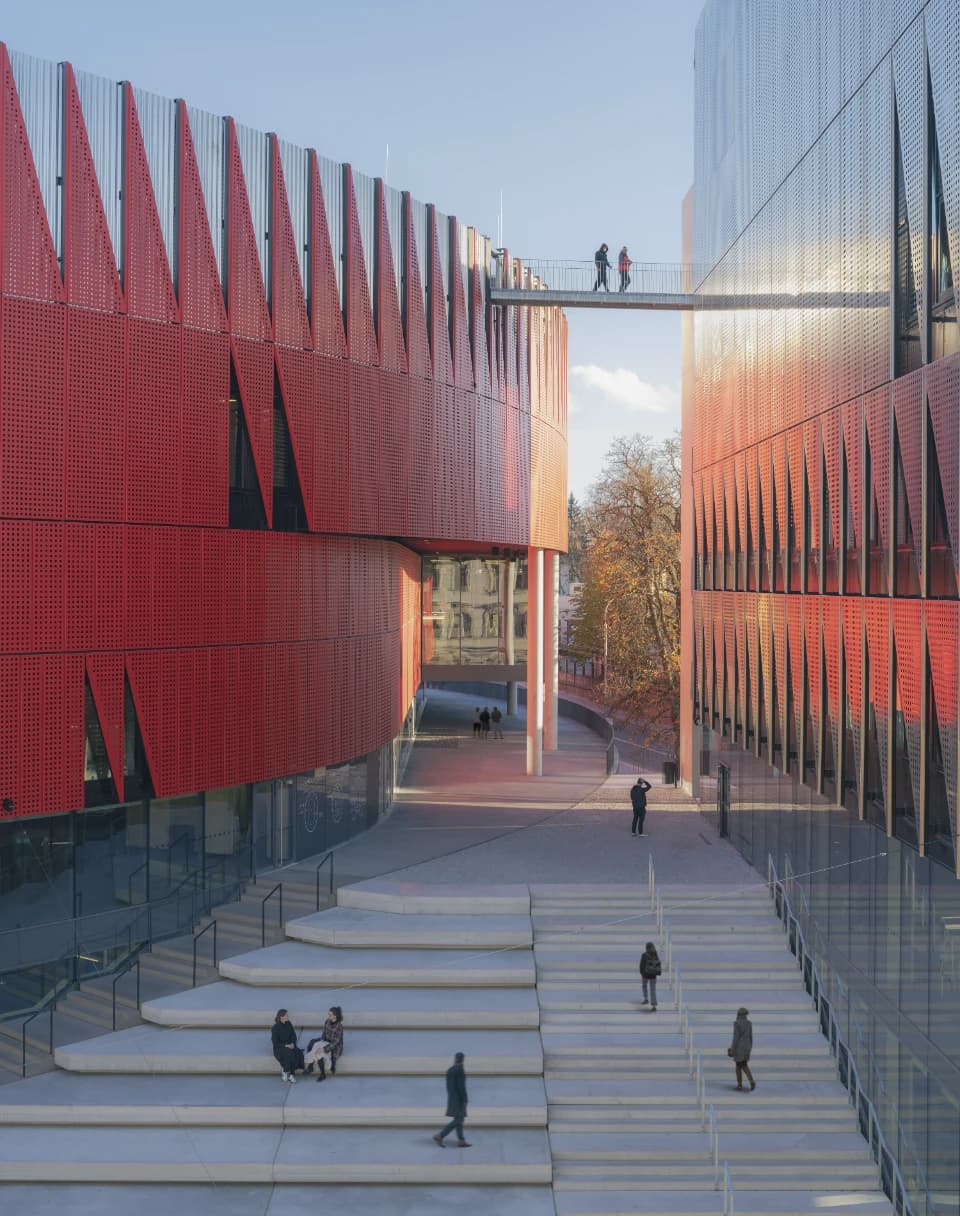Ondrej Chybik - Rethinking Architecture