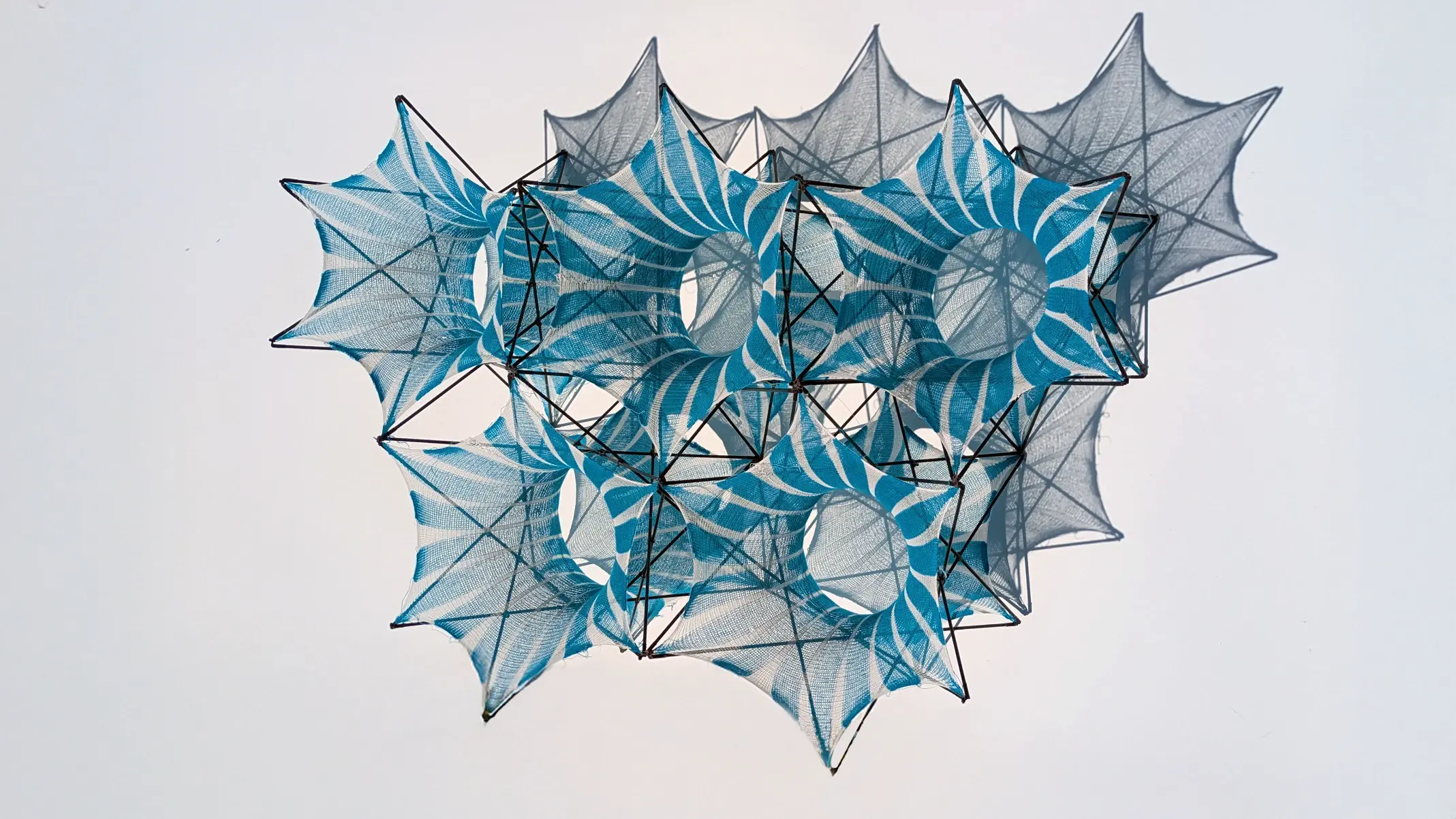 Tensegrity and Tensile Membranes in Kangaroo