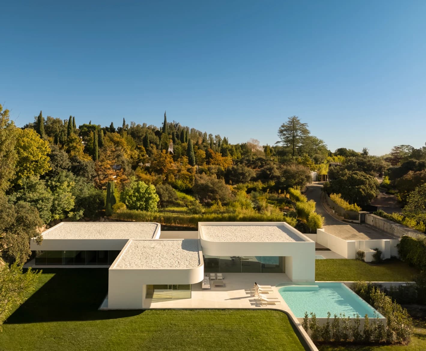 Fran Silvestre - Rethinking Architecture