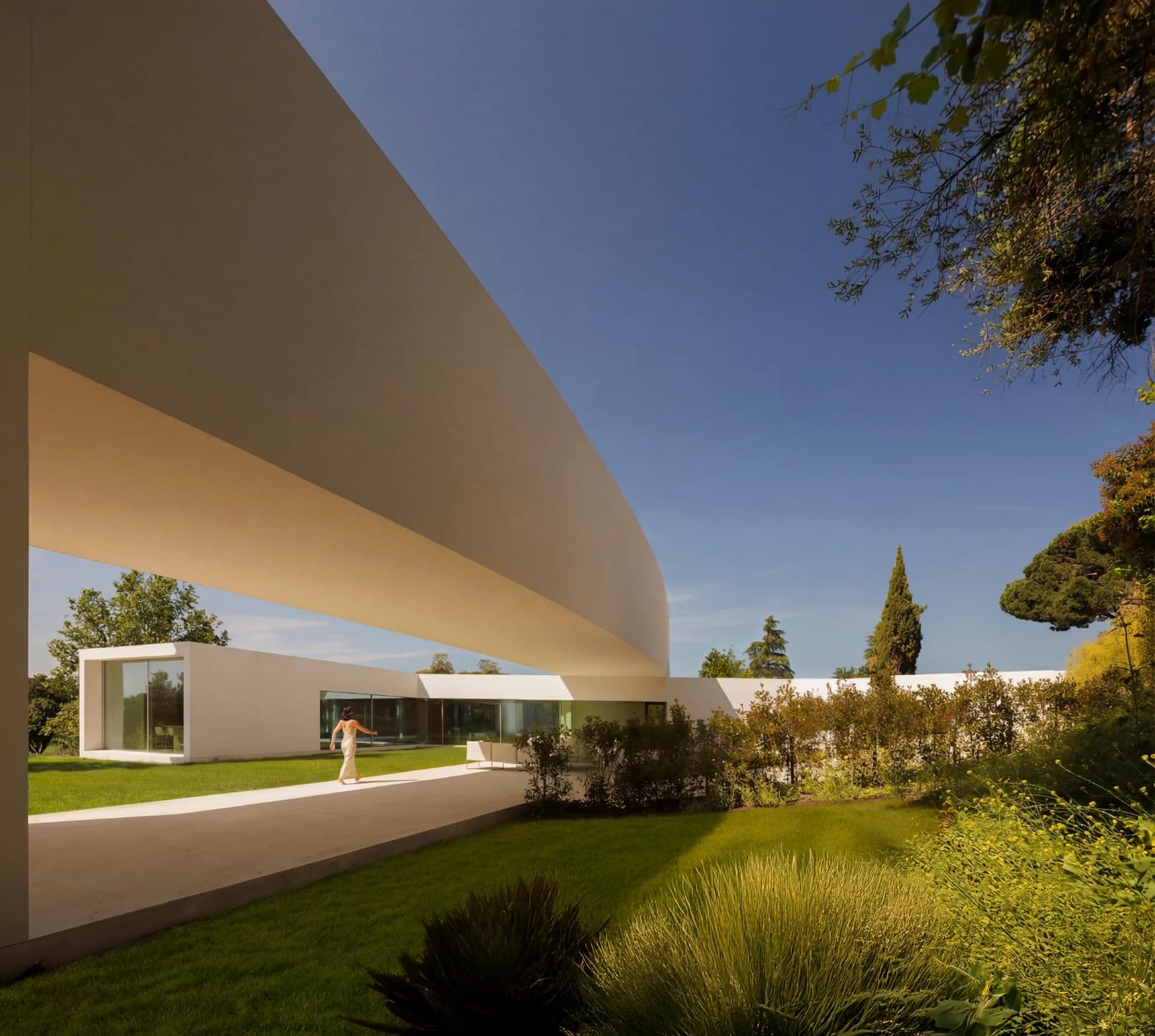 Fran Silvestre - Rethinking Architecture