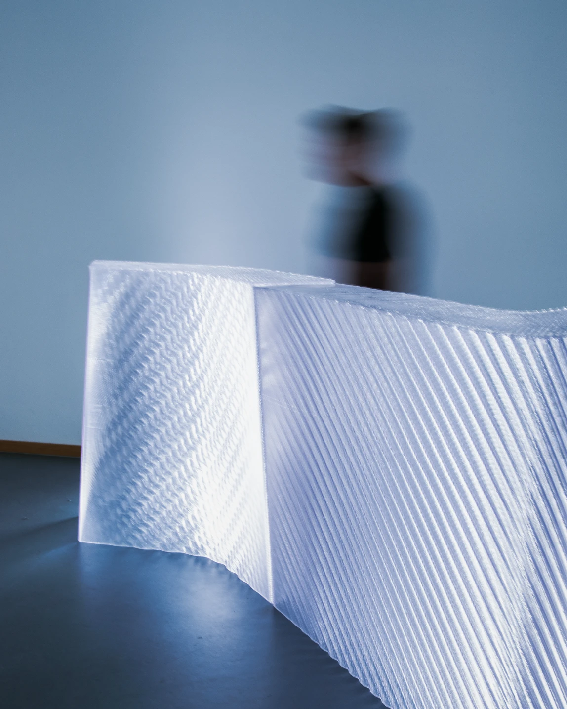 Monolithic Furniture: Large-Scale Additive Manufacturing