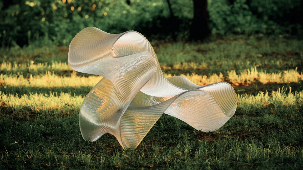 Monolithic Furniture: Large-Scale Additive Manufacturing