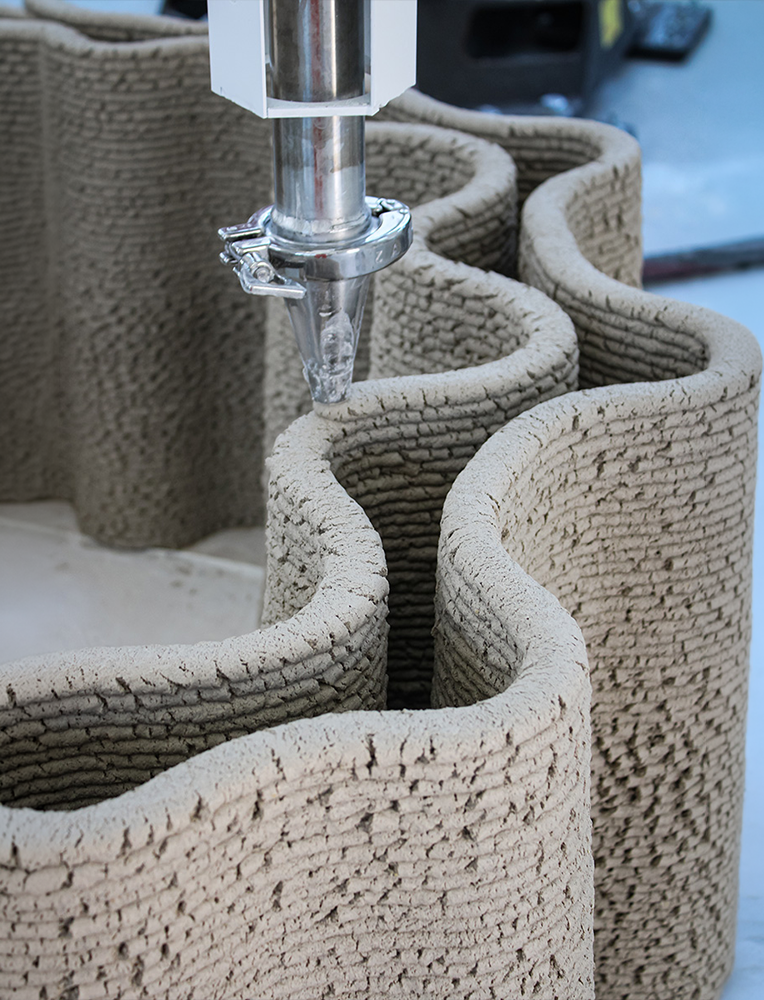 Clay 3D-Printing: Beyond Digital Design
