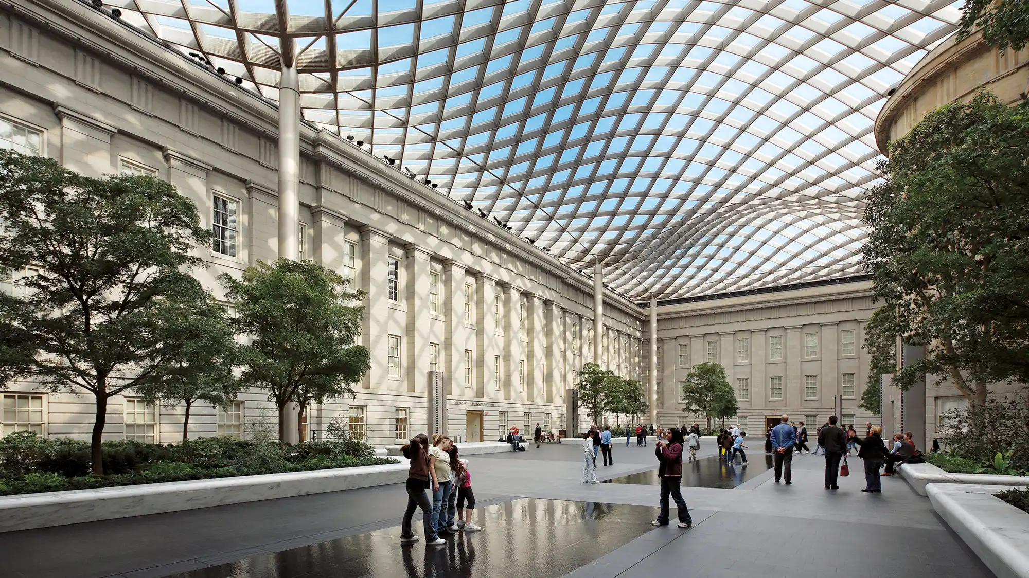 Smithsonian Institution Courtyard © Foster + Partners