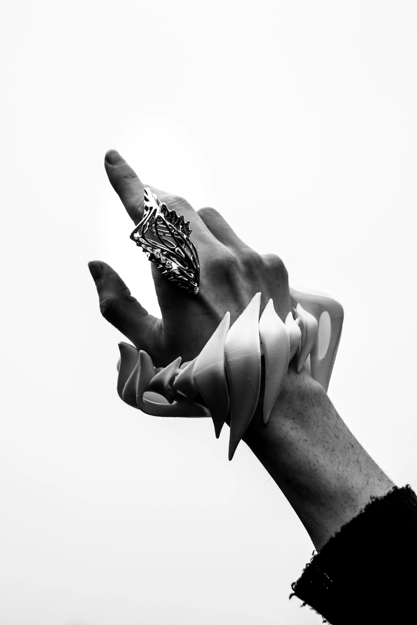 Dynamic Wearables for Fashion Design 2.0