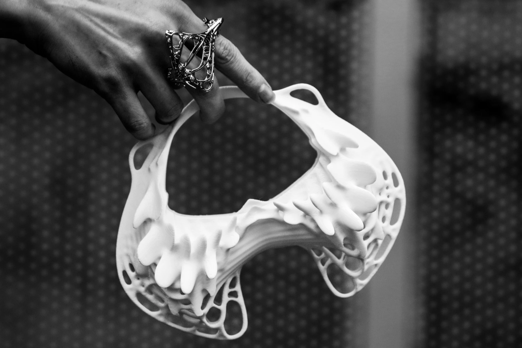 Dynamic Wearables for Fashion Design 2.0