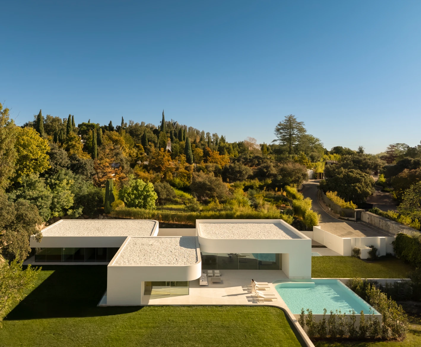 Fran Silvestre - Rethinking Architecture