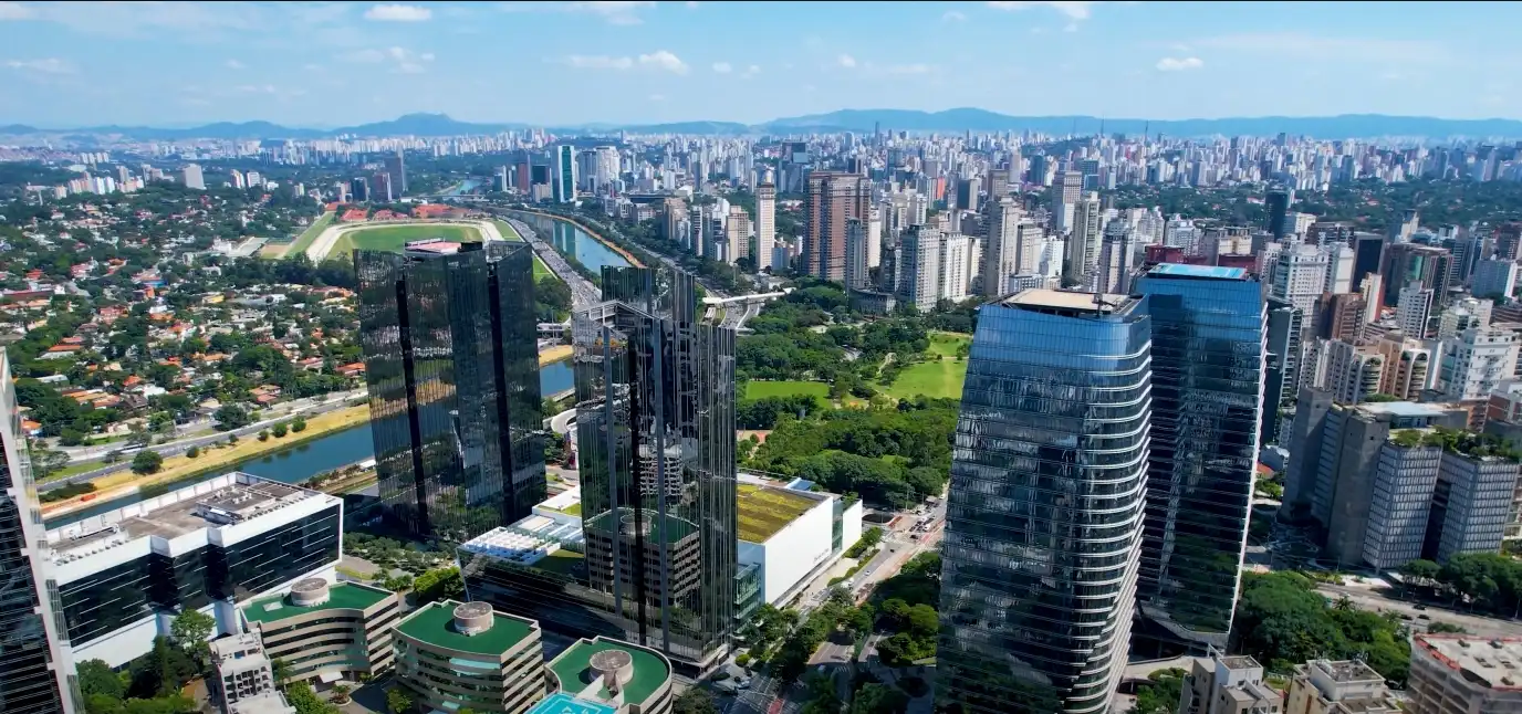 City of São Paulo. Courtesy of Agent010